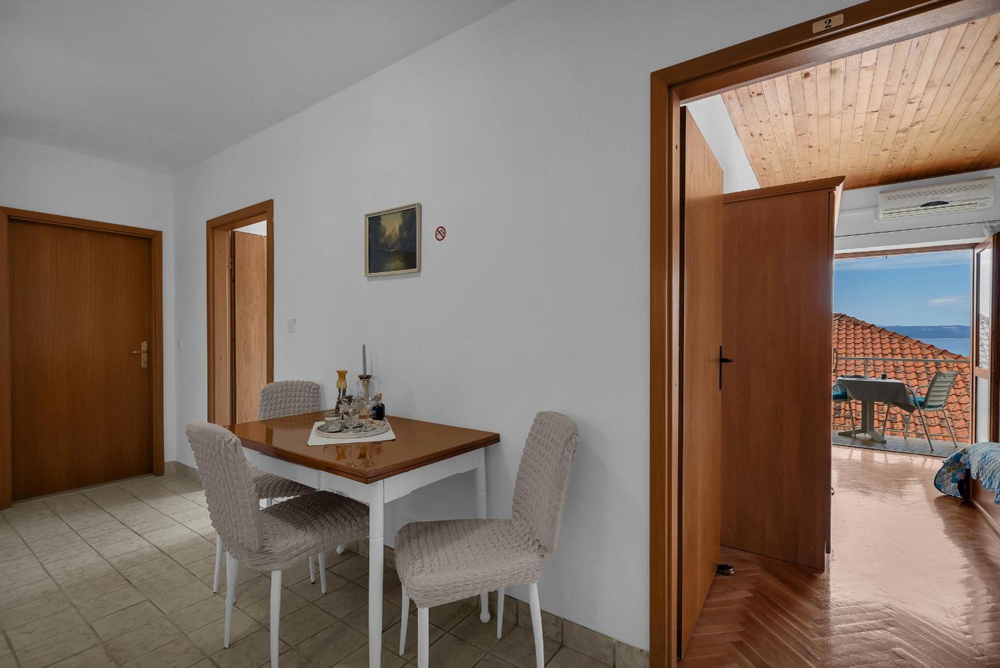 Apartment And Rooms Mila Макарска Екстериор снимка