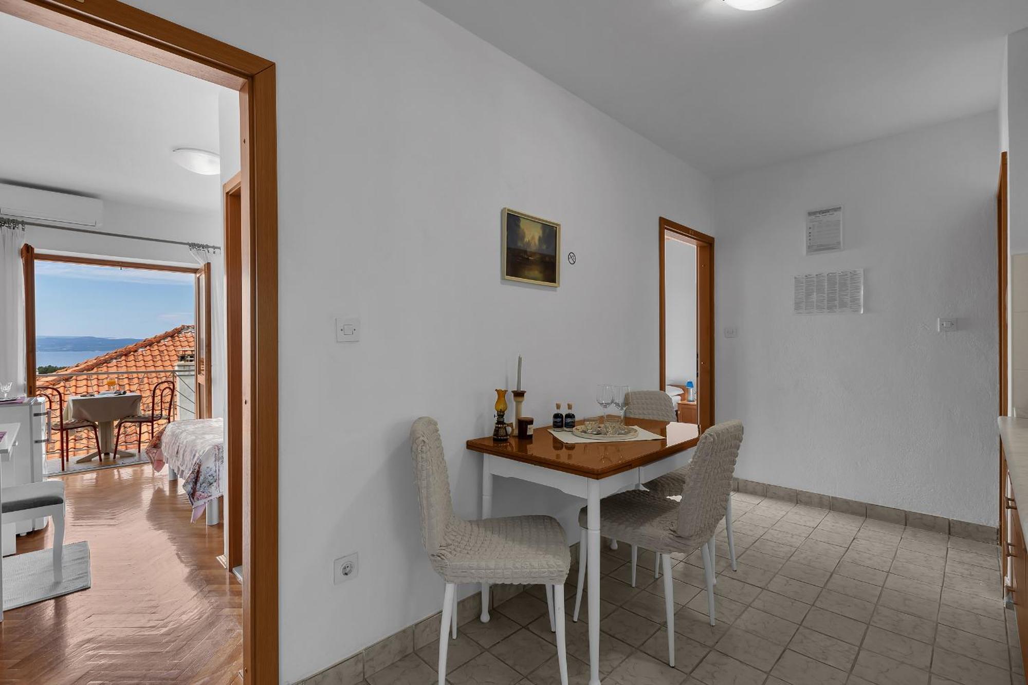 Apartment And Rooms Mila Макарска Екстериор снимка